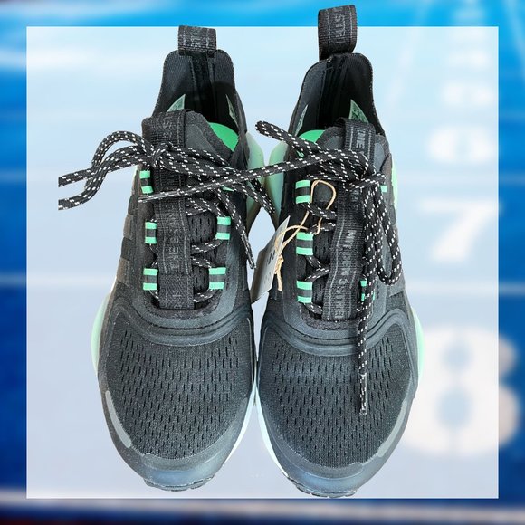 Adidas NMD_V3 Youth - ALMOST new with tag. - Picture 2 of 6